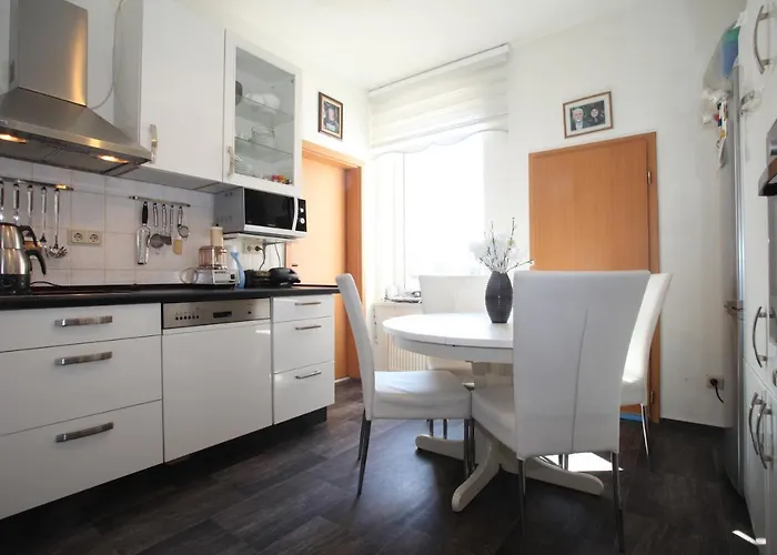 شقة Comfort Close To The Metro Station *