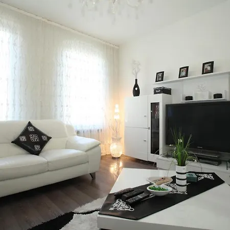 Lejlighed Comfort Close To The Metro Station *